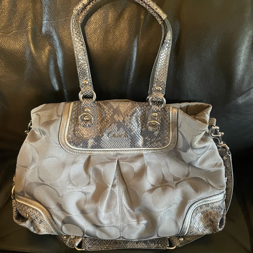 Coach purse